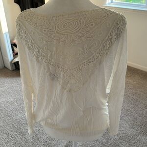 Longe sleeve white t